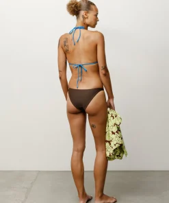 BIKINI BOTTOM