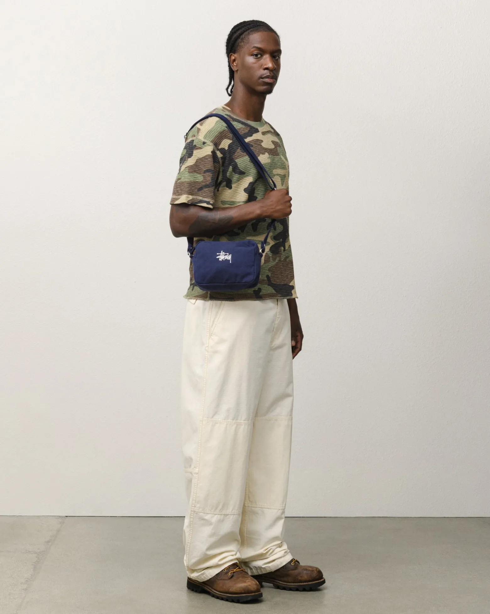 CANVAS POUCH