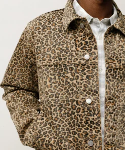 DENIM TRUCKER JACKET