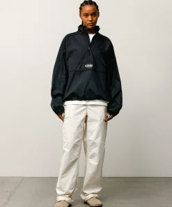 LIGHTWEIGHT PULLOVER JACKET