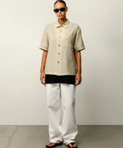 PLEATED TEXTURED SHIRT