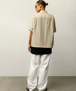 PLEATED TEXTURED SHIRT